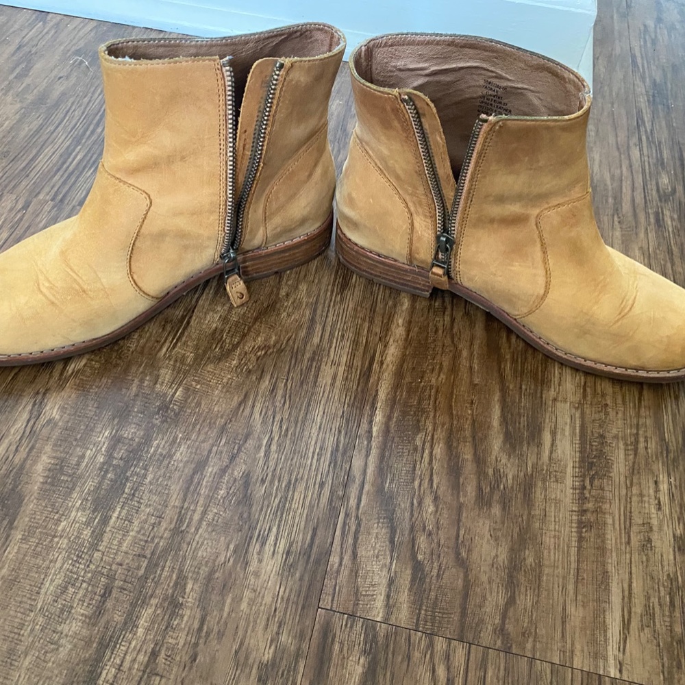 Olukai Kaona II Booties